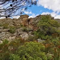 Photo de France - Le Cirque de Mourèze et le Lac du Salagou